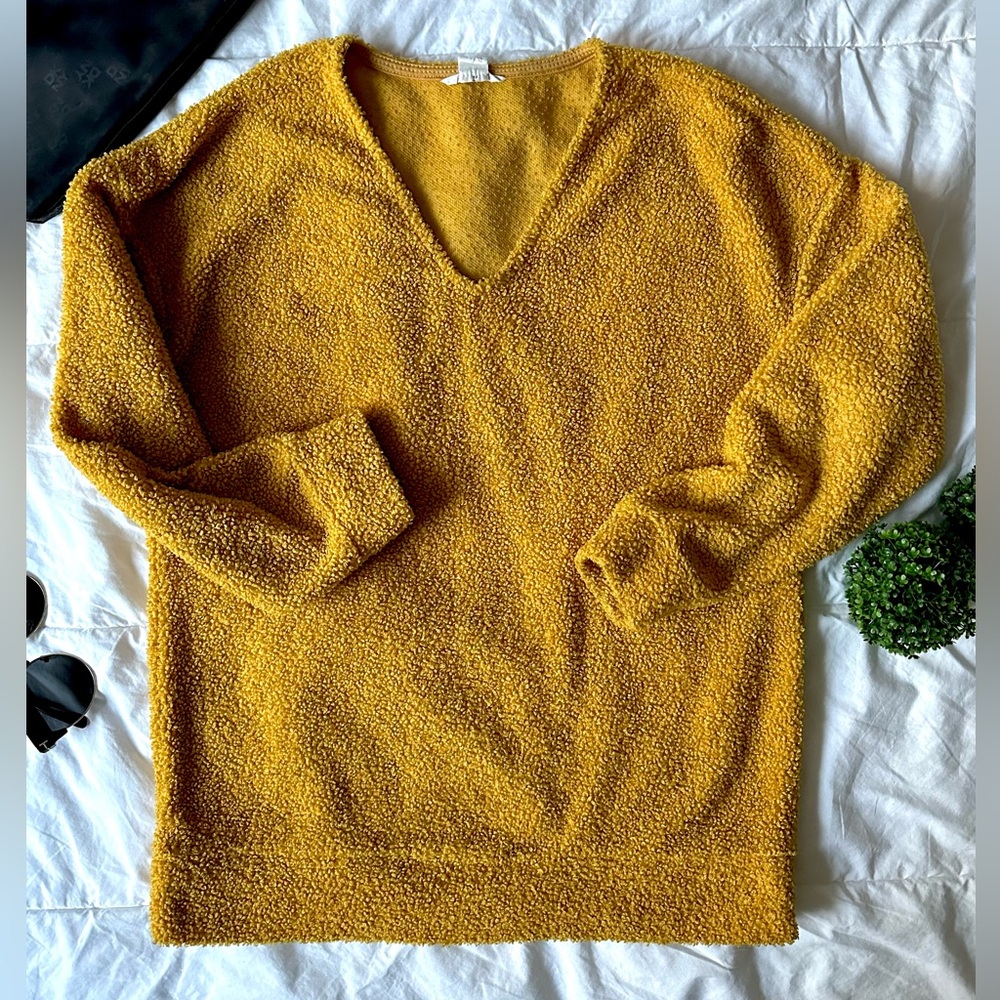 Women’s Sz Small Mustard Yellow Fluffy Sweater by Caslon